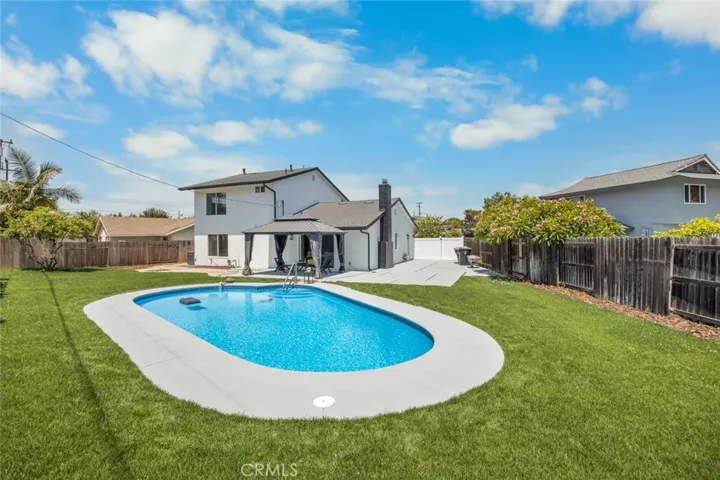 4858 E Mckay Circle, Anaheim Hills, California 92807