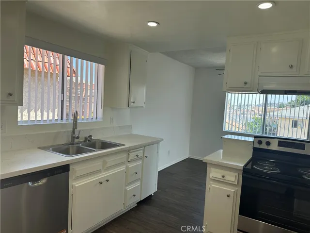 939 S Cabrillo Avenue 10, San Pedro, California 90731