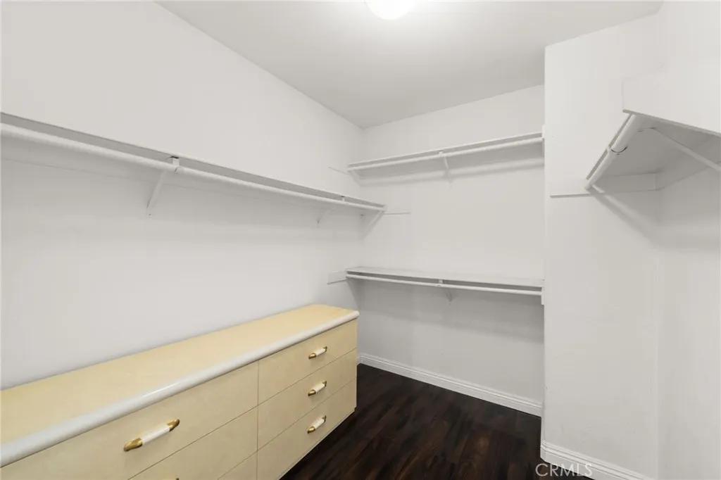 909 Heron Drive, Corona, California 92879 home-pic-21