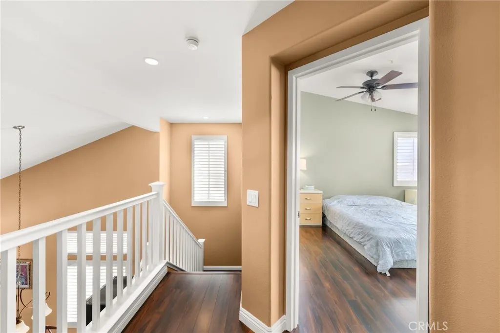 909 Heron Drive, Corona, California 92879 home-pic-17