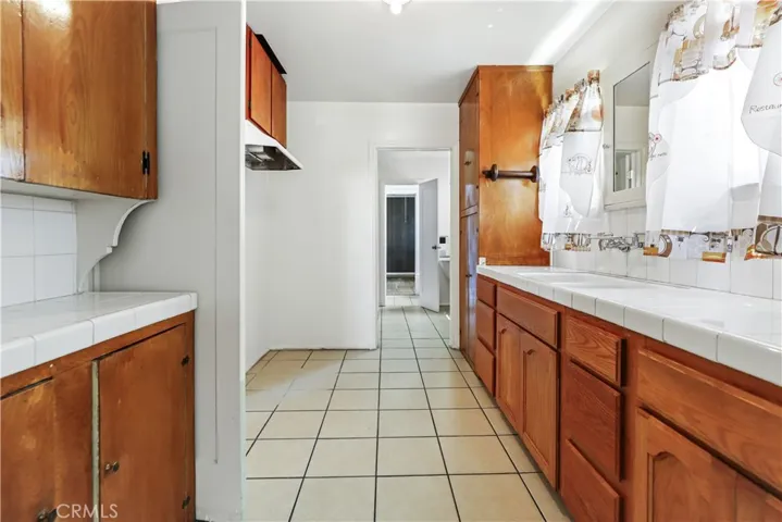 Kitchen 3