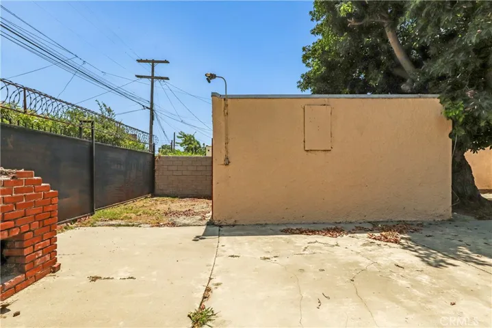 Garage 1