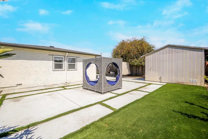26054 Cascade, Hayward, California 94544