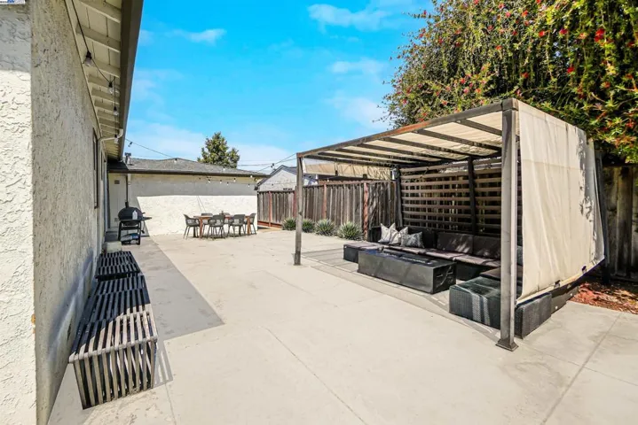 26054 Cascade, Hayward, California 94544