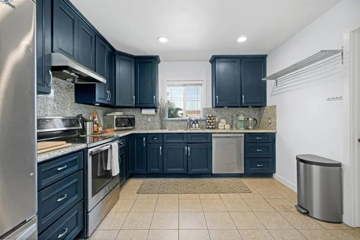 26054 Cascade, Hayward, California 94544