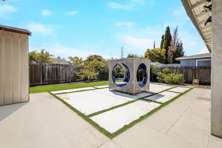 26054 Cascade, Hayward, California 94544