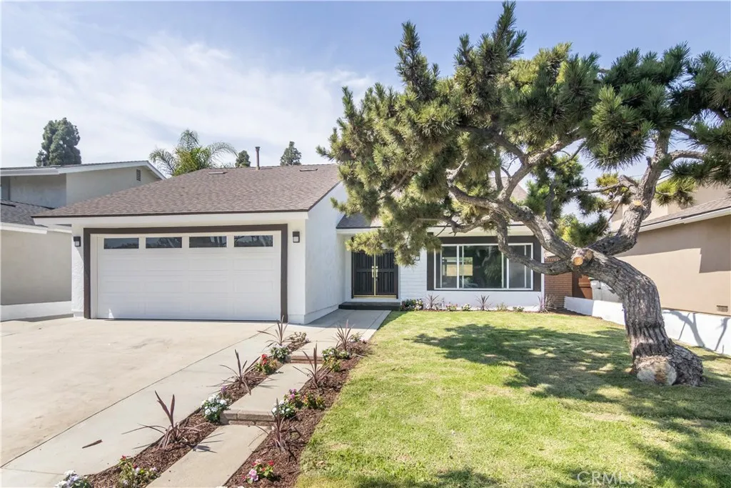 1675 E Cyrene Drive, Carson, California 90746, 5 Bedrooms Bedrooms, ,3 BathroomsBathrooms,Residential,For Sale,Cyrene,DW25177245