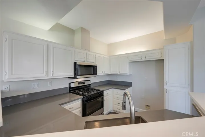 7727 E Portofino Avenue, Anaheim Hills, California 92808