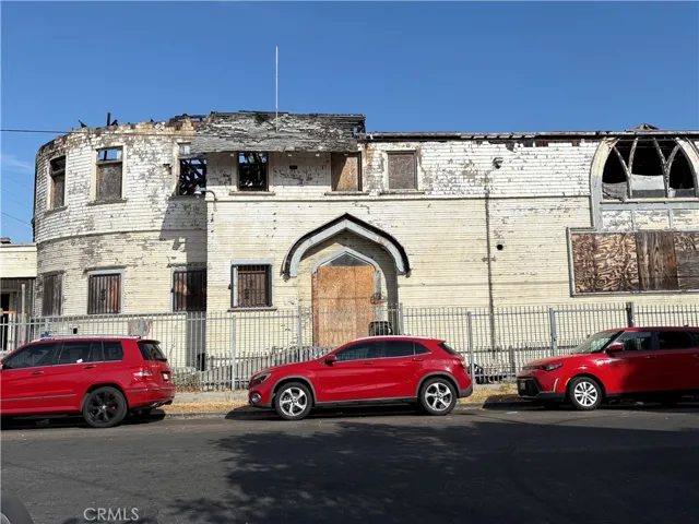 1001 E 27th Street, Los Angeles, California 90011