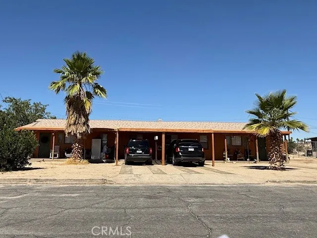 6388 Cienega Drive, 29 Palms, California 92277 home-pic-0
