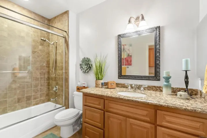2090 Quail Meadow Road, Ramona, California 92065