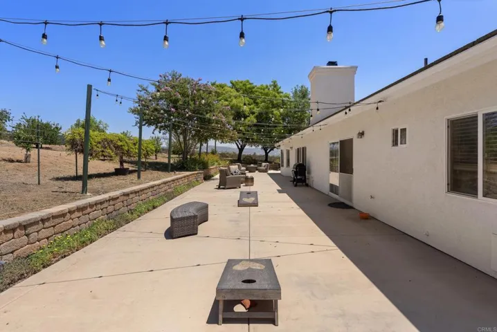 2090 Quail Meadow Road, Ramona, California 92065