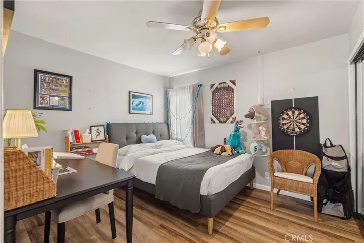 2121 Marshallfield Lane, Redondo Beach, California 90278