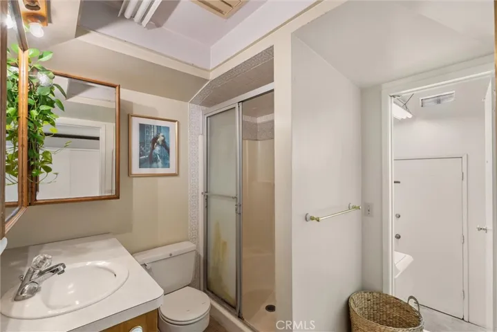 2121 Marshallfield Lane, Redondo Beach, California 90278