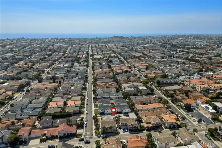 2121 Marshallfield Lane, Redondo Beach, California 90278