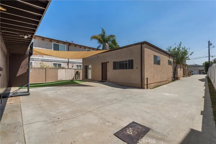 2121 Marshallfield Lane, Redondo Beach, California 90278