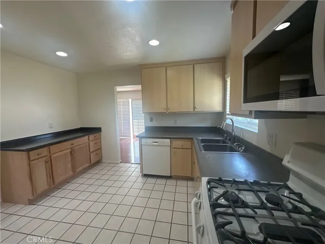 4781 Logana, Yorba Linda, California 92886
