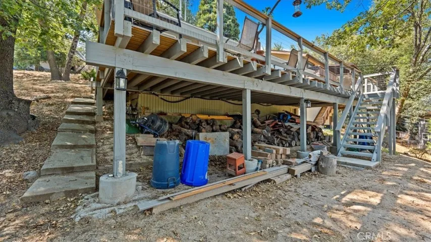 646 Arth Drive, Crestline, California 92325