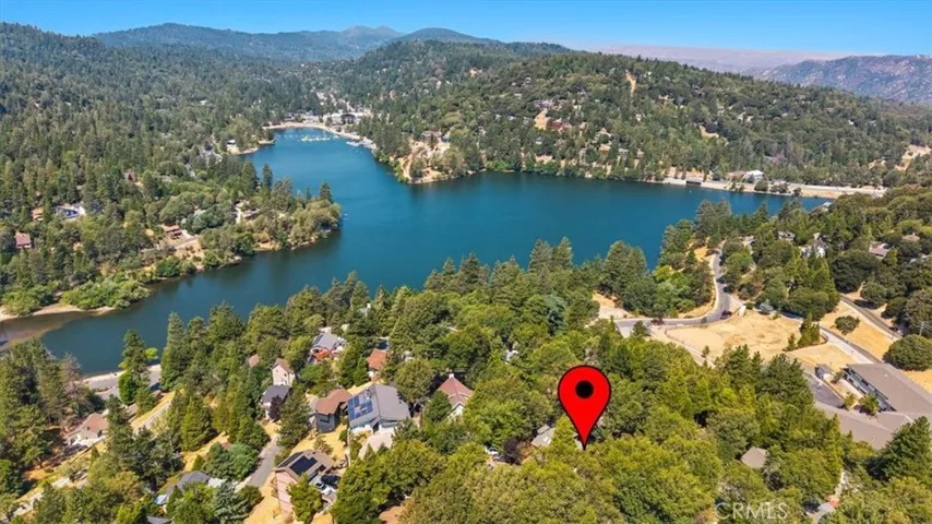 646 Arth Drive, Crestline, California 92325