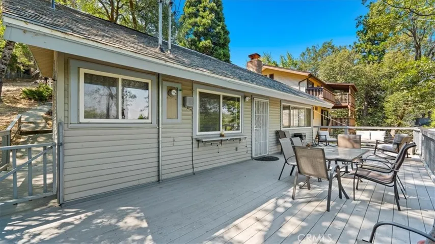 646 Arth Drive, Crestline, California 92325