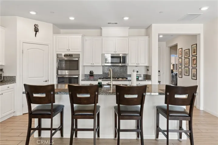 30380 Emerson Lane, Menifee, California 92584