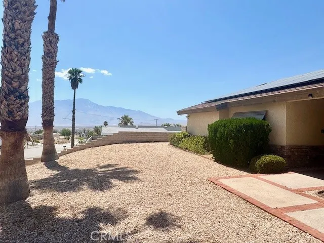 9093 Puesta Del Sol, Desert Hot Springs, California 92240 home-pic-2