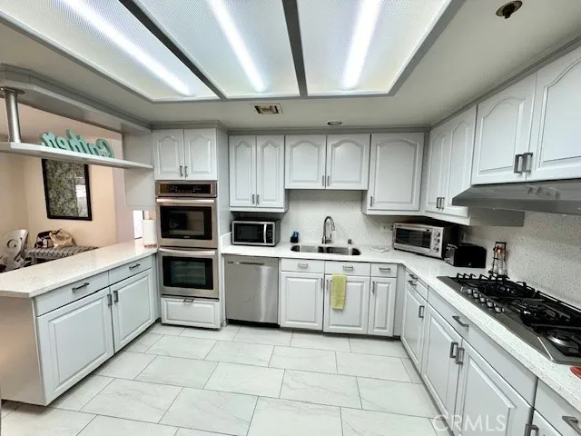 9093 Puesta Del Sol, Desert Hot Springs, California 92240 home-pic-20