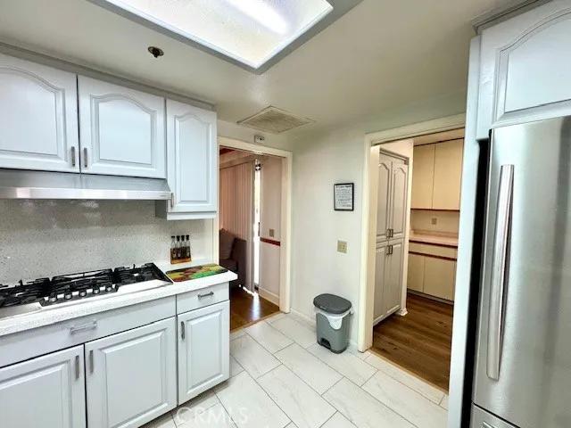 9093 Puesta Del Sol, Desert Hot Springs, California 92240 home-pic-22
