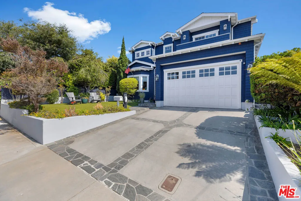 1712 Curtis Avenue, Manhattan Beach, California 90266, 5 Bedrooms Bedrooms, ,6 BathroomsBathrooms,Residential Lease,For Rent,CURTIS,25567615