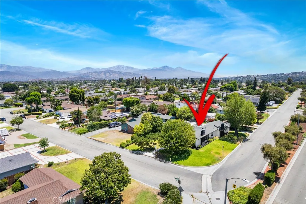 780 S Briargate Lane, Covina, California 91723 home-pic-36