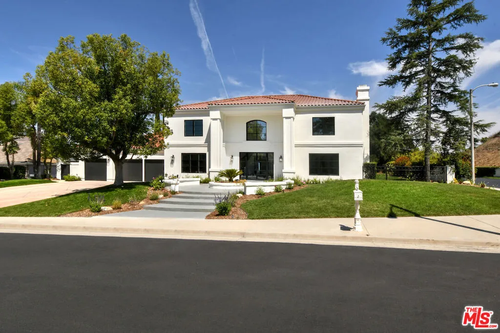 25505 Hamilton Court, Calabasas, California 91302, 5 Bedrooms Bedrooms, ,5 BathroomsBathrooms,Residential,For Sale,Hamilton,25574245