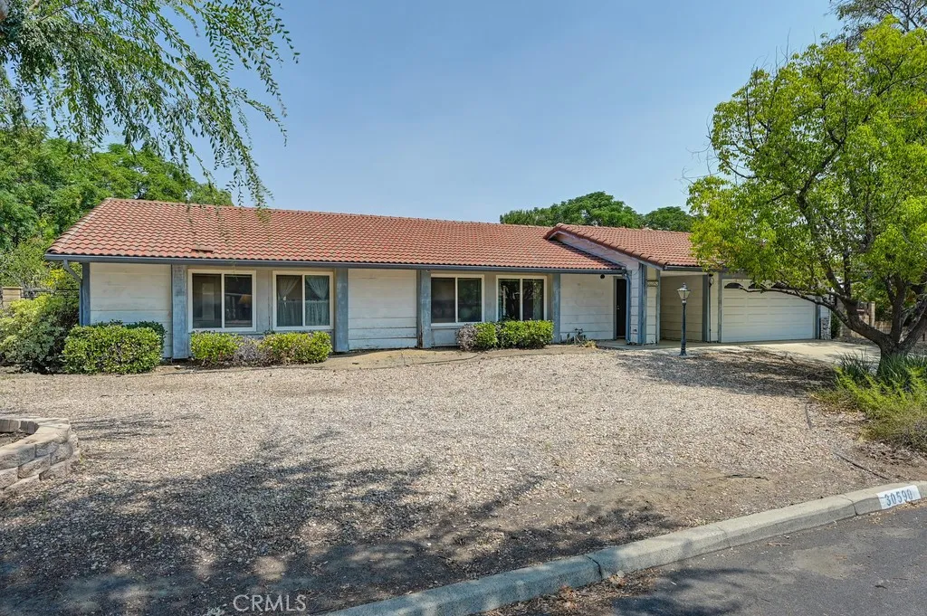 30590 Plumas Street, Lake Elsinore, California 92530, 4 Bedrooms Bedrooms, ,2 BathroomsBathrooms,Residential,For Sale,Plumas,SW25165394