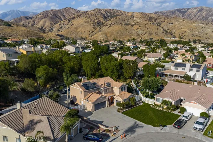 7633 Paseo Medio, Highland, California 92346