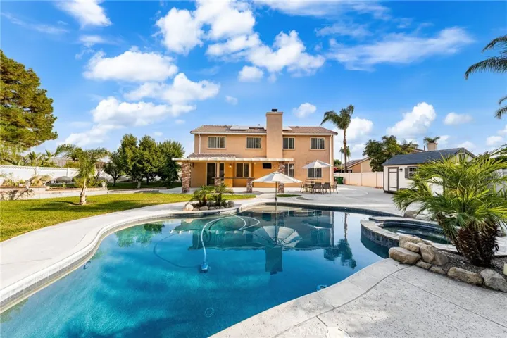 7633 Paseo Medio, Highland, California 92346