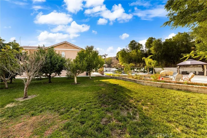 7633 Paseo Medio, Highland, California 92346