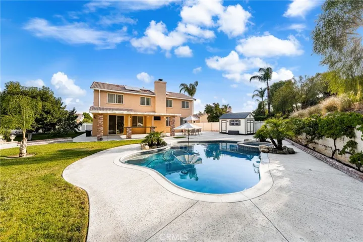 7633 Paseo Medio, Highland, California 92346