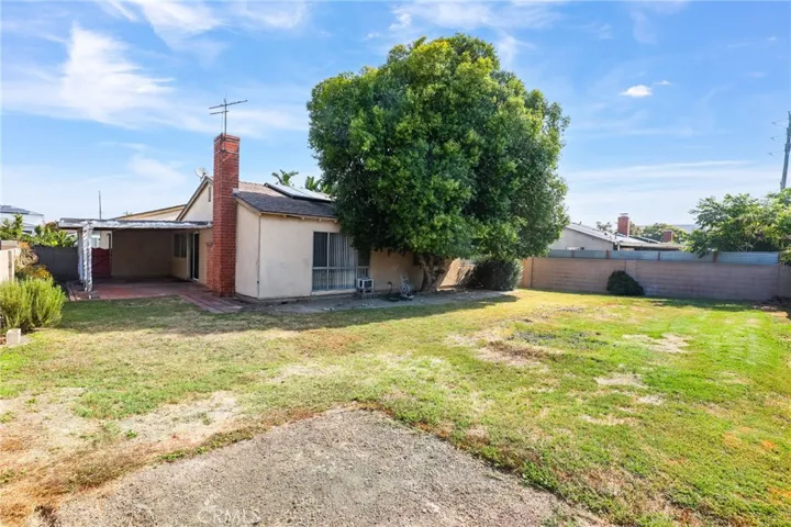 10460 Waxwing Circle, Fountain Valley, California 92708