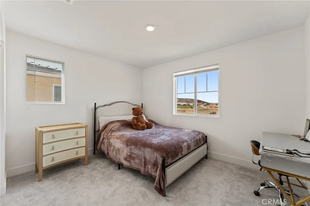 33185 Rusty Court, French Valley, California 92596 home-pic-26
