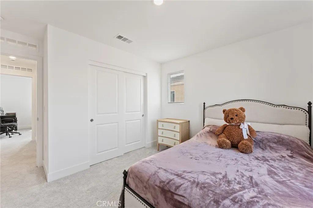 33185 Rusty Court, French Valley, California 92596 home-pic-27