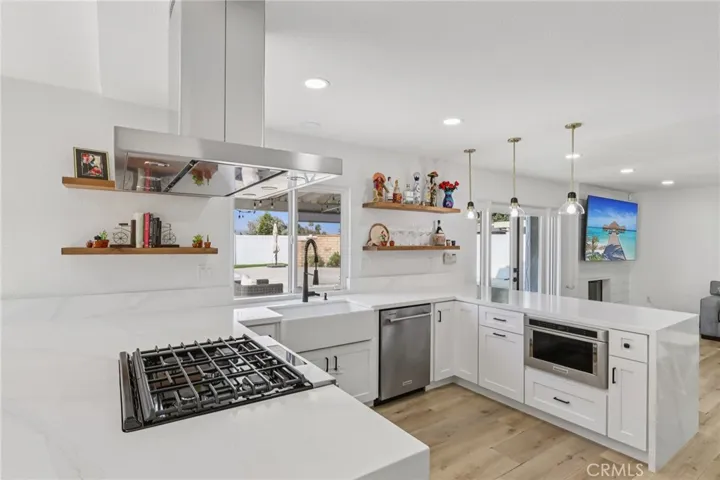 7880 Lakeside Drive, Jurupa Valley, California 92509