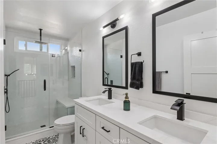 7880 Lakeside Drive, Jurupa Valley, California 92509