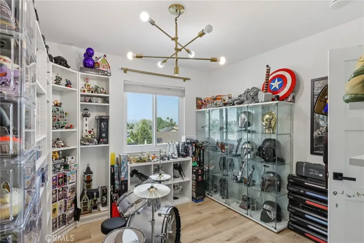 7880 Lakeside Drive, Jurupa Valley, California 92509