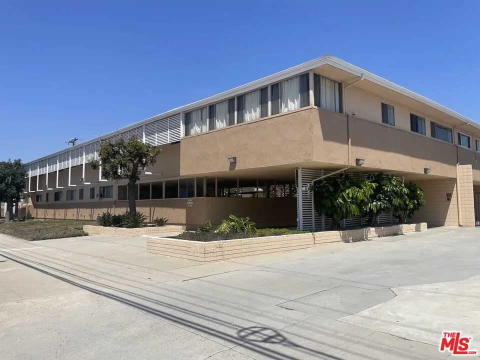 15312 S Normandie Avenue 103, Gardena, California 90247, 2 Bedrooms Bedrooms, ,2 BathroomsBathrooms,Residential,For Sale,Normandie,25573757