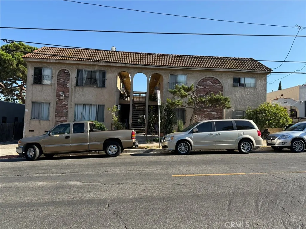 4150 Prospect Avenue 3, Los Angeles, California 90027, 1 Bedroom Bedrooms, ,1 BathroomBathrooms,Residential Lease,For Rent,Prospect,WS25175626