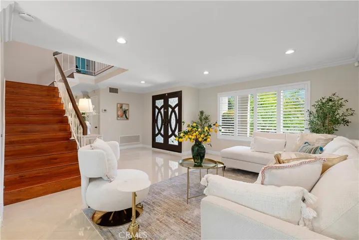 8971 Mary Hill Drive, Garden Grove, California 92841