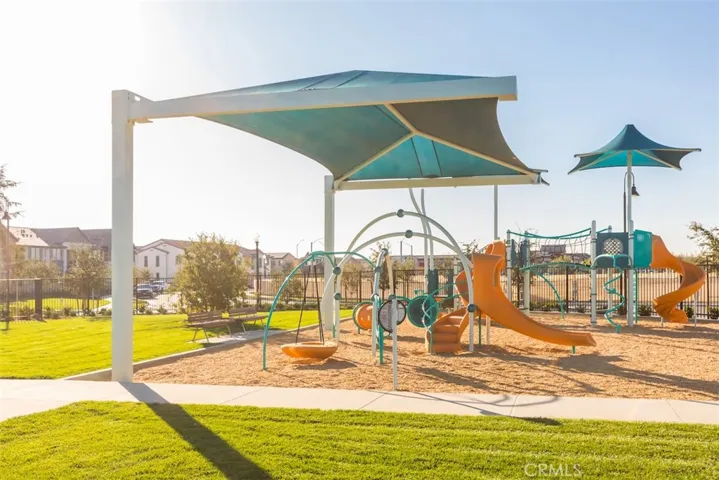 4152 S S. Limecrest Paseo 16, Ontario, California 91761