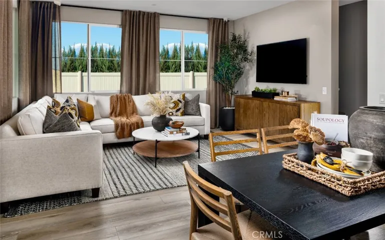 4152 S S. Limecrest Paseo 16, Ontario, California 91761