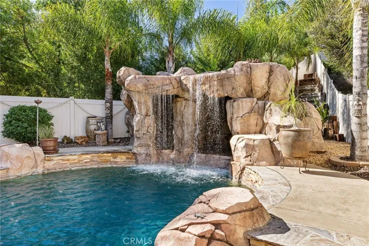 32236 Cedar Crest Court, Temecula, California 92592