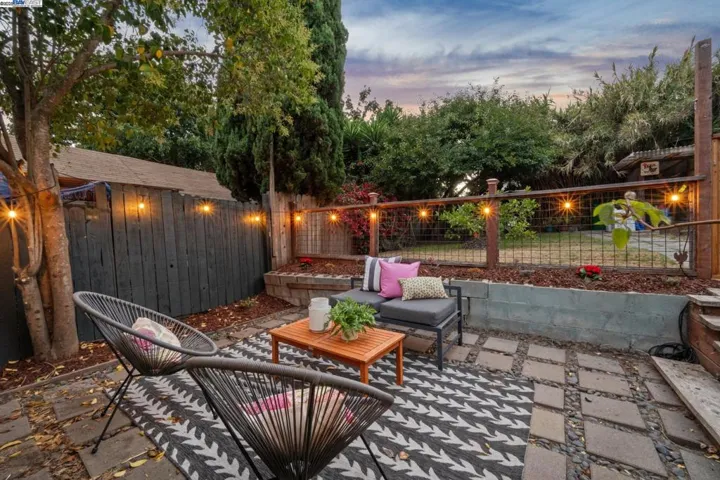 2449 26th Avenue, Oakland, California 94601