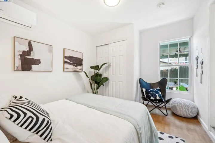2449 26th Avenue, Oakland, California 94601